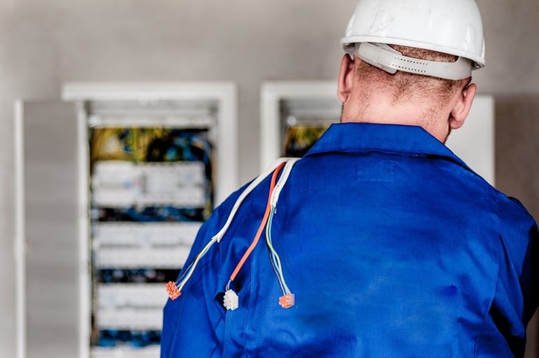 oposiciones Instalaciones electrotécnicasandalucía